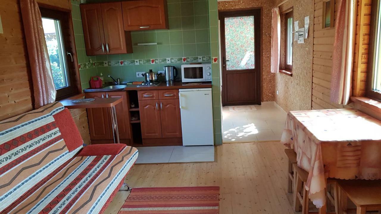 Silas House Palanga Luaran gambar